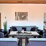 Lure With Sea View Apartament