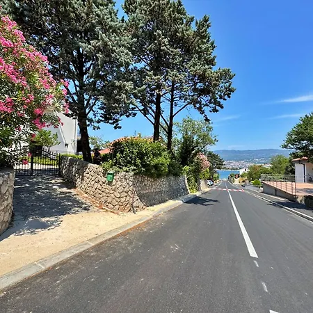 Lure With Sea View