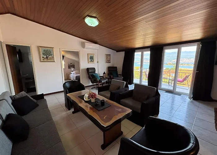 Lure With Sea View Apartmán Šilo