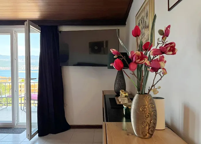 Lure With Sea View