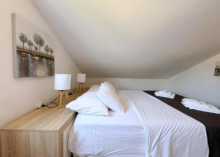 Lure With Sea View