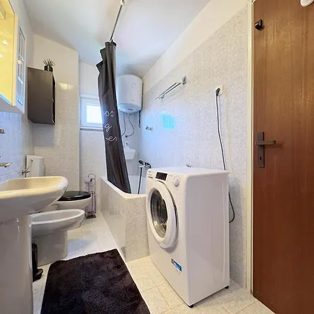 Lure With Sea View شقة سيلو