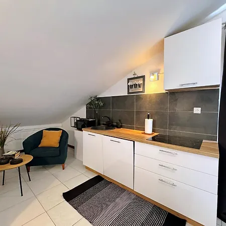 Lure With Sea View سيلو