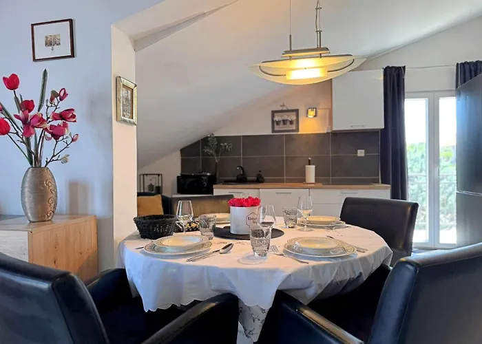 Lure With Sea View Appartement *