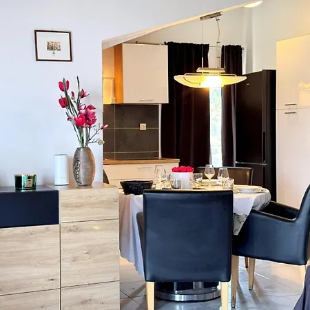 Apartment Lure With Sea View *