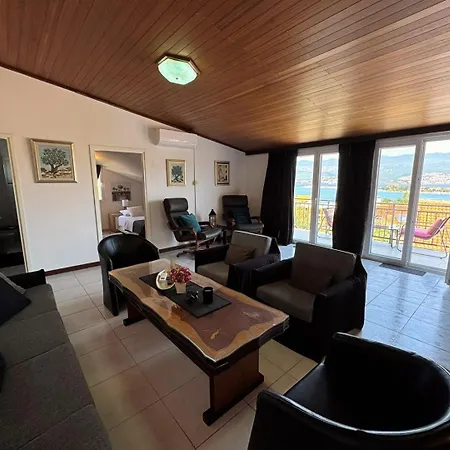 Lure With Sea View *
